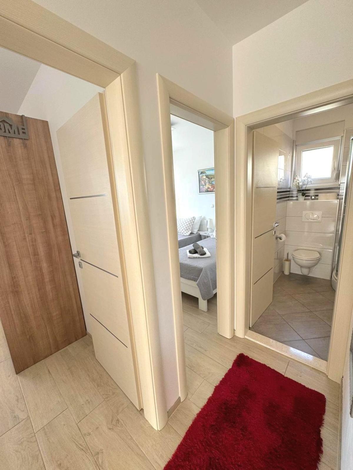 טרוגיר Apartment Misic מראה חיצוני תמונה