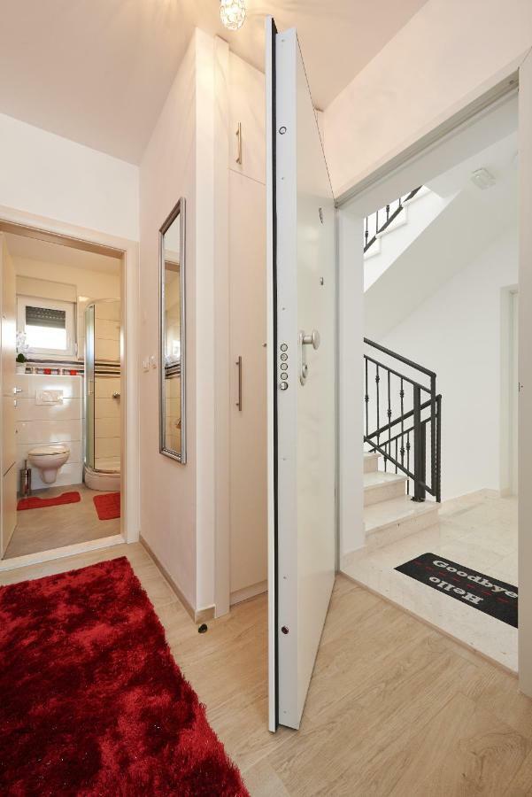 טרוגיר Apartment Misic מראה חיצוני תמונה